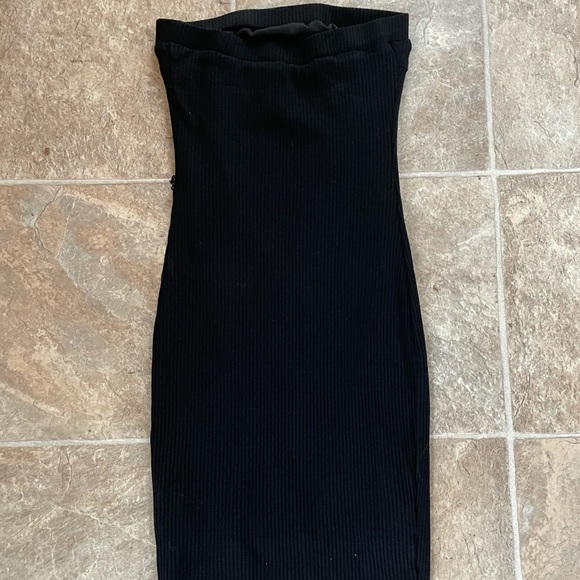 Strapless dress - Picture 3 of 4